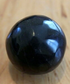 Alternative view of Siyah Obsidyen Taşı Küreye Yakın Görünümlü